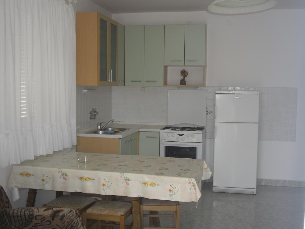 Apartments Golubic Sveti Petar  Habitación foto
